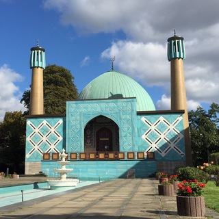 IZHamburg مرکز اسلامی هامبورگ (@izhamburg)
