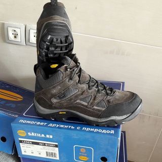 کفش کتونی اورجینال و لباس استوک بصورت عمده (@orginalshoeseextra)
