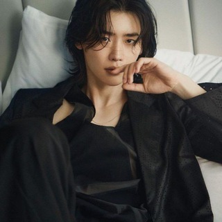 🇱EE 🇯ONG 🇸UK 💜🐦 (@leejongsuk_ir)