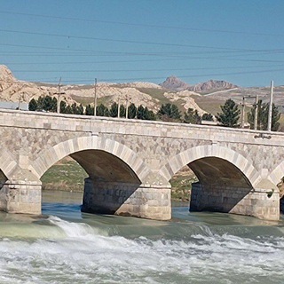 کانال فرهنگی زاگرس نشینان (@zteachers_it)