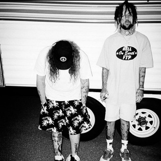 Holy shit🔥 (@holyshit)
