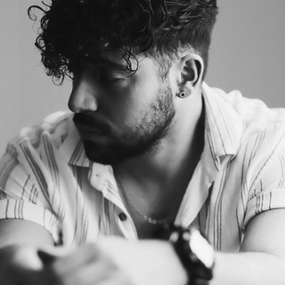 𝐒𝐇𝐄𝐑𝐕𝐈𝐍'𝐬 (@shervinie)