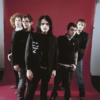 My Chemical Romance (@blackparadearmy)